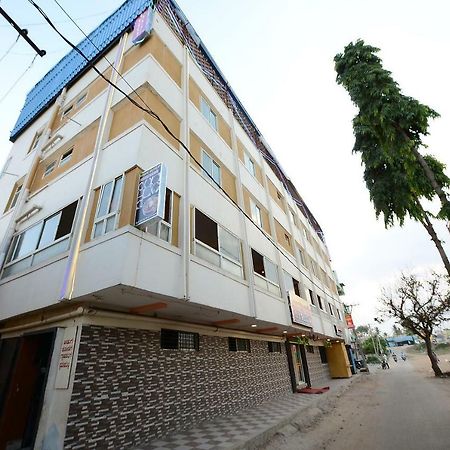 Spot On 37153 Karavali Paradise Hotel Dod Ballāpur Zewnętrze zdjęcie